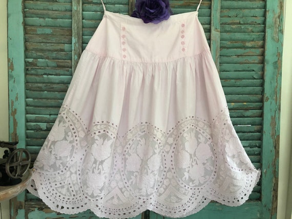 VINTAGE EMBROIDERED PRAIRIE Style Petticoat Skirt