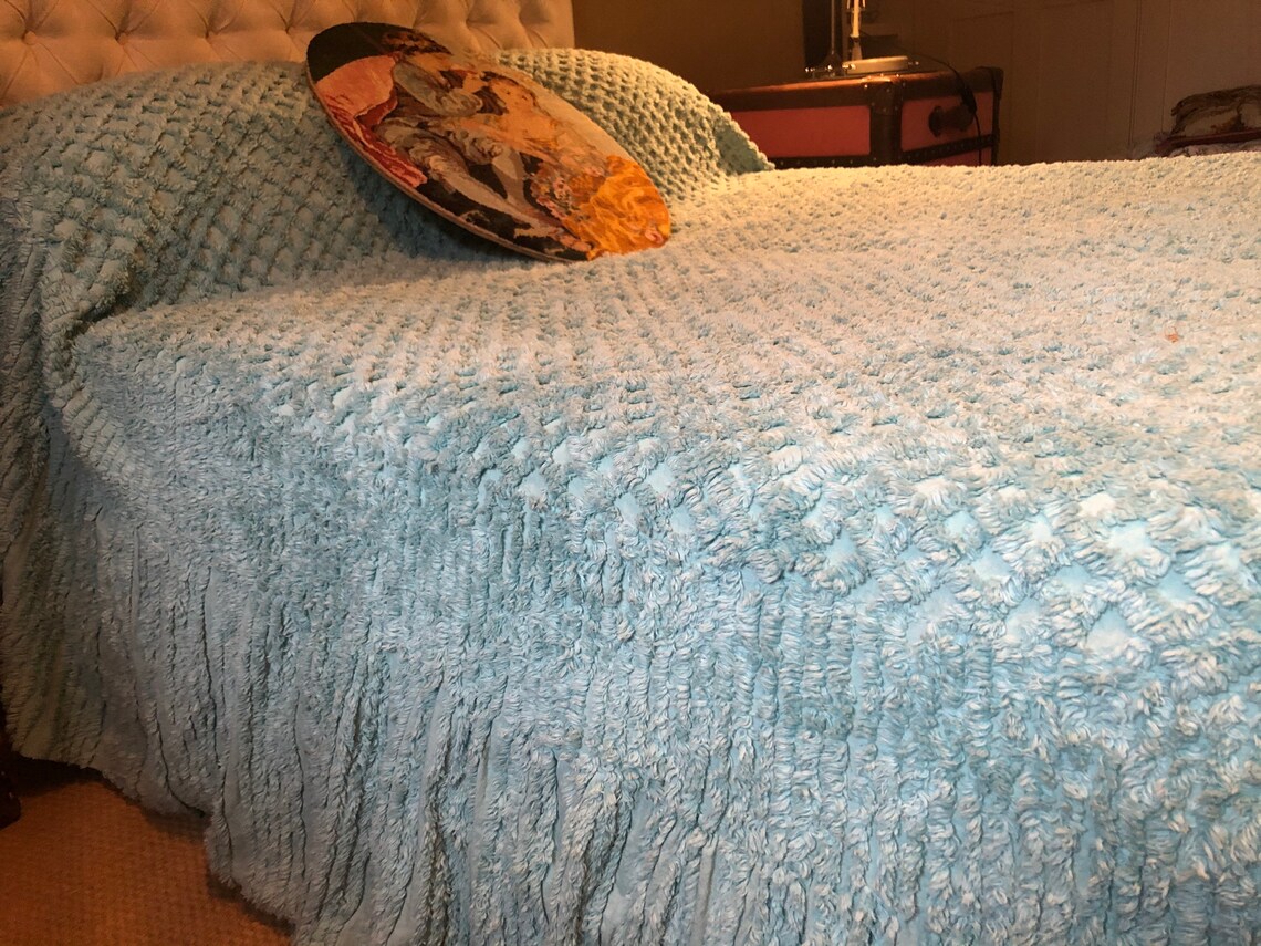 VINTAGE AQUA Chenille Candlewick BEDSPREAD Etsy