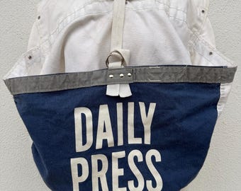 Vintage Newspaper Bag, Newsboy Bag, 1970s Newspaper Bag, Shoulder