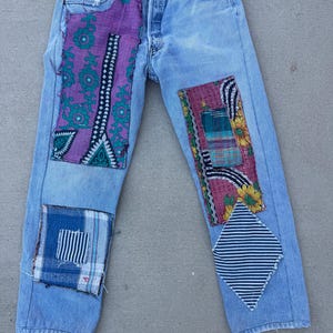 Vintage 90’s LevisUpcycled Patchwork Denim Jeans  Boho Hippie Levi's, Distressed Quilted Kantha Textile Applique Pants Sz 33