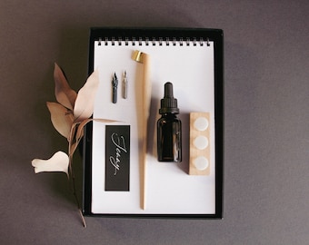 Modern calligraphy starter set: wooden pen holder / walnut ink / ink minis / 2 nibs / A5 pad / personalized gift set