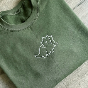 Embroidered Dinosaur Sweatshirt Dinosaur sweater Dino Sweatshirt Dinosaur Crewneck Paleontologist Crewneck Embroidered Crewneck