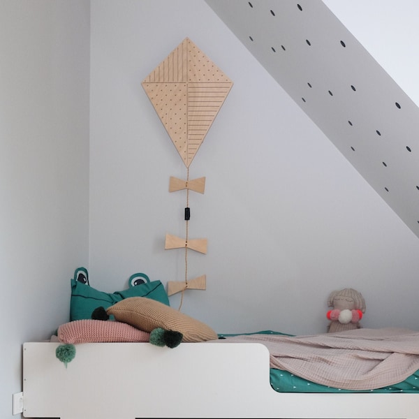 Kite Plywood Wall Lamp