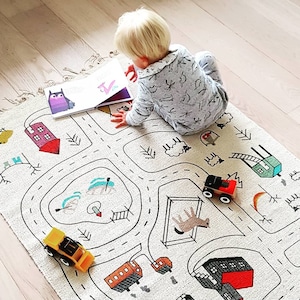 Grand tapis de jeu bio pour enfants, tapis de route pour salle de jeux Montessori, tapis de ville en coton pour chambre de bébé, salle d'activités de bébé garçon, tapis de sol neutre pour voiture image 10