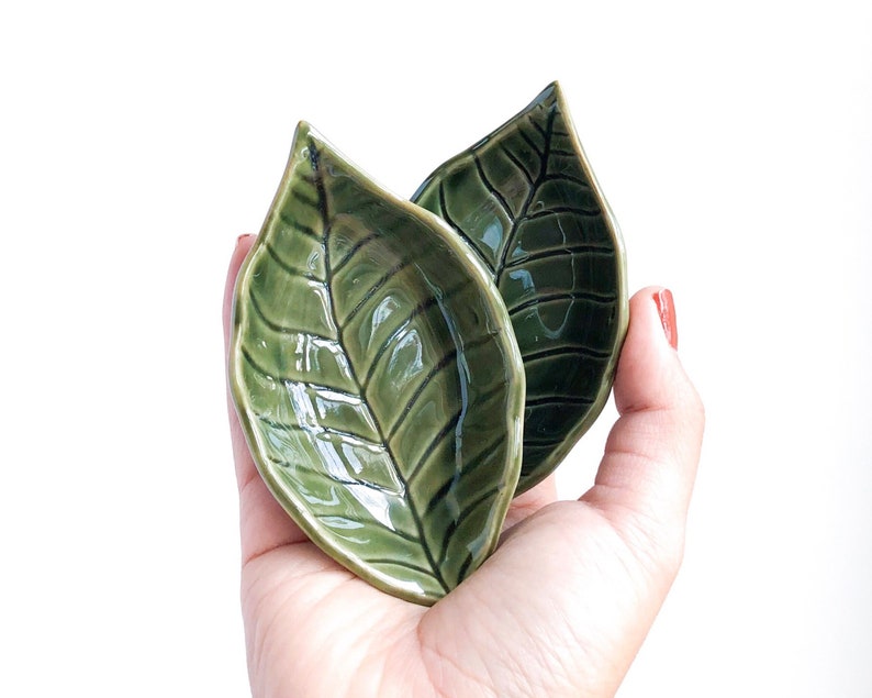 Leaf Dish for Jewelry Storage Ring Dish Soap Dish Spoon Rest Trinket Dish Tropical Decoration Plant Decoration Gift for Her Woman Gifts 