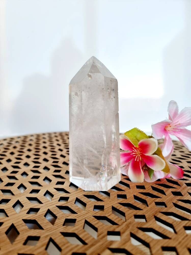 Grande Pointe de Cristal Polie 0.277 Kg. Roche, Guérison et Lumiére, Pierre Naturelle, Lithothérapie