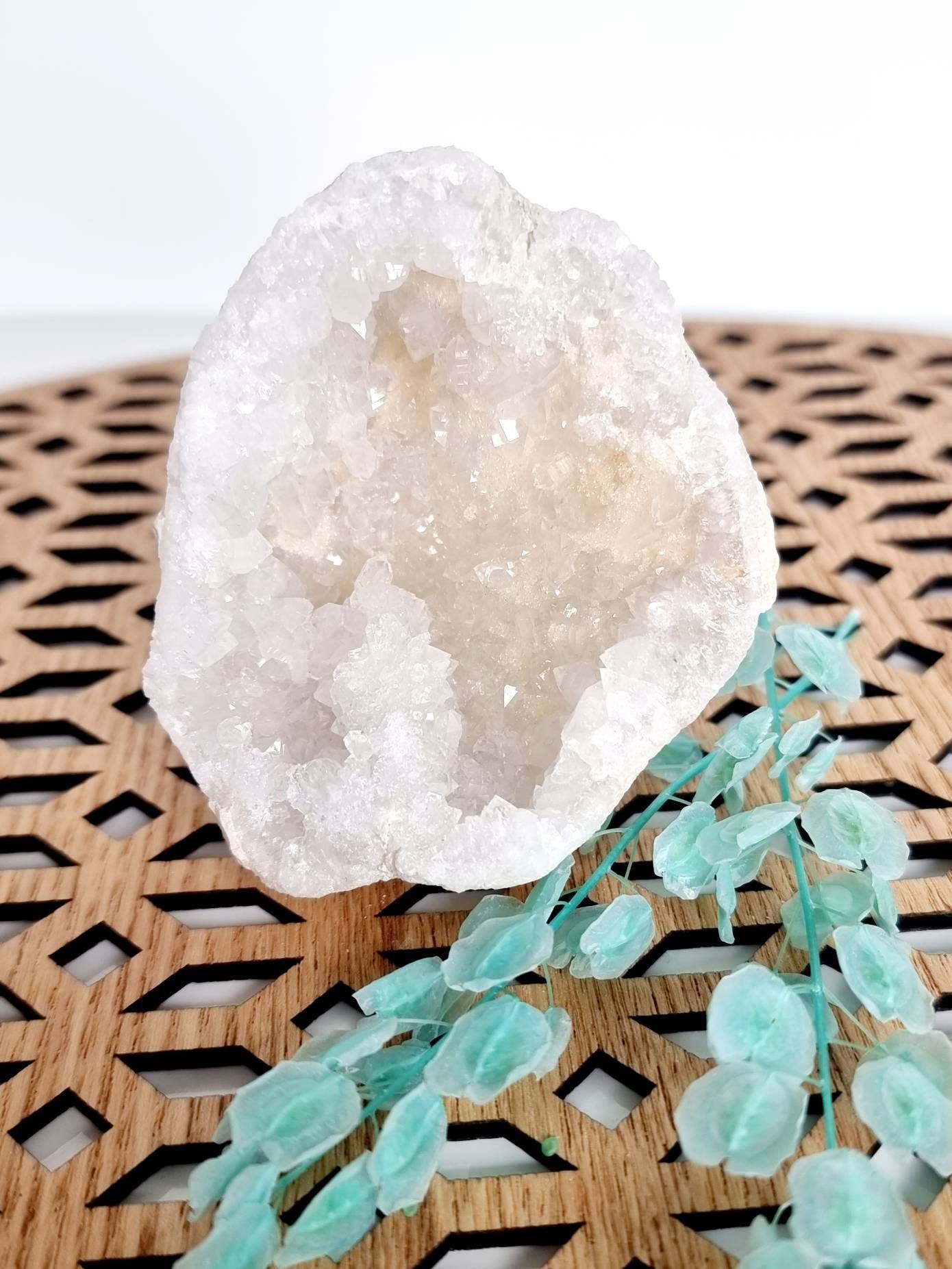 Jolie Géode de Cristal Roche, Quartz, Cristal, Lithothérapie, Minéraux