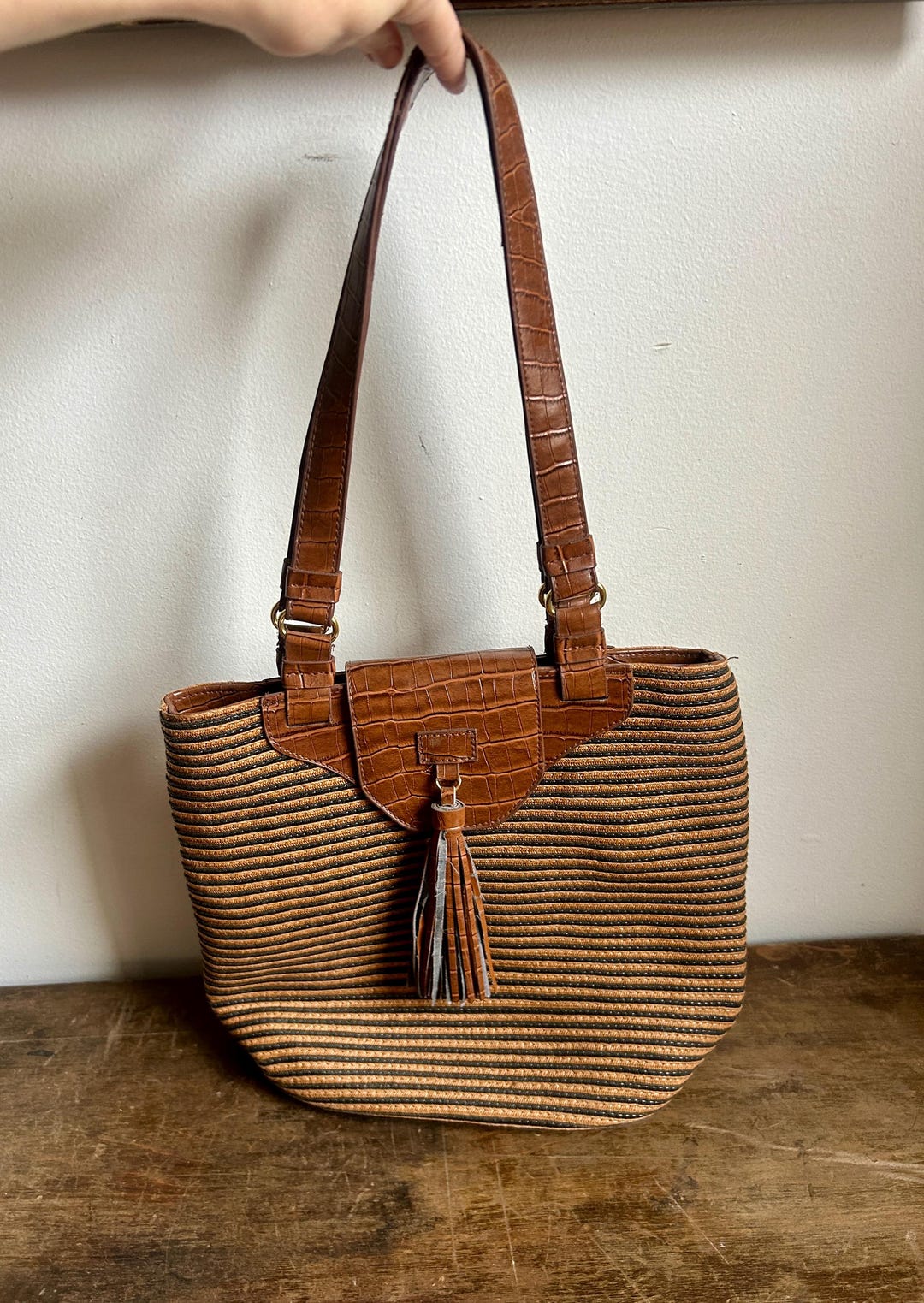 90s Vintage Woven Straw Bucket Bag | Faux Croc Leather Trim - Etsy