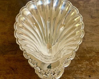 Vintage Silver Plated Shell Style Serving Bowl | Seashell Decor | Silver Serverware | Cottagecore
