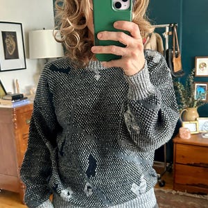 Vintage 90&#39;s Gray and Black Abstract Sweater Size Medium | Made in Korea