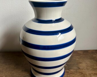 青と白のストライプ模様の花瓶 - 大 - Etsy 日本