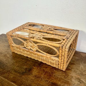 Vintage Rattan Tissue Box Cover | 70&#39;s Woven Tissue Box Holder | Bathroom Decor