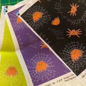 Aranhas - Escolha entre fundo preto, roxo ou verde-limão - tecido - Fat Quarter