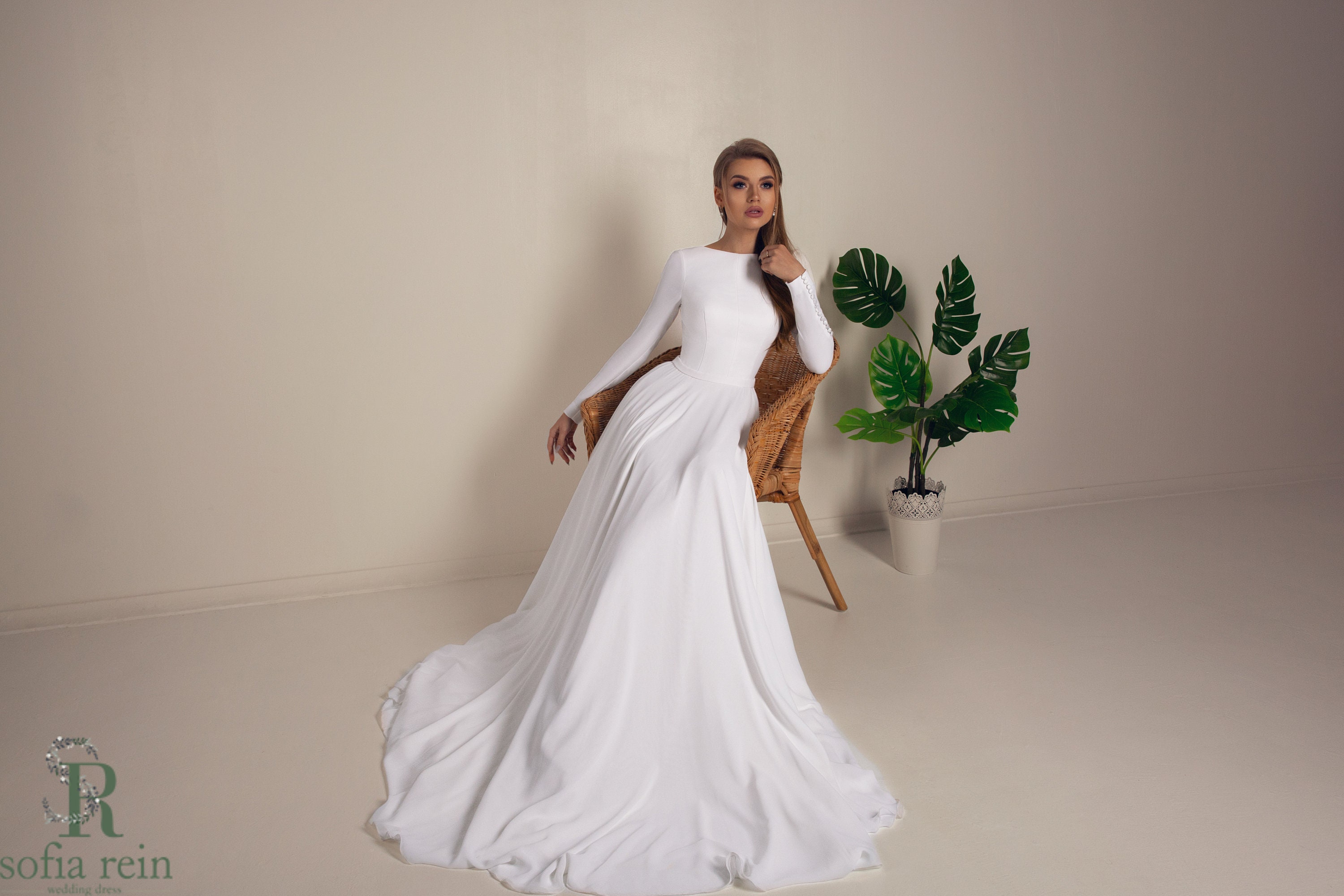 Vestido de novia de crepe y gasa Classic - Etsy España Vestido de novia de crepe y gasa Classic - Etsy España