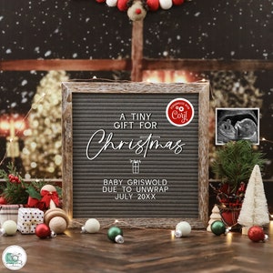 Christmas Digital Pregnancy Announcement, Editable Boho Holiday Baby Announcement, Rustic Xmas Scene Template, Tiny Gift for Christmas