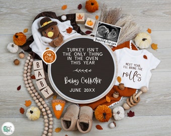 Thanksgiving Pregnancy Announcement, Digital Turkey Isn&#39;t the Only Thing in the Oven Baby Reveal, Pumpkins Pregnancy Reveal, Extra Thankful