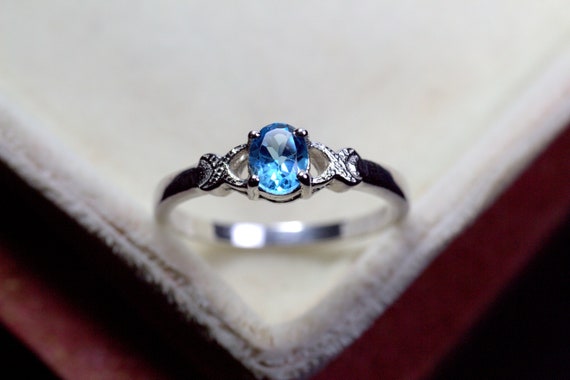 Blue Topaz Ring-Swiss Blue Ring-Engagement Ring-Handmade Ring-Promise Ring-Blue Gemstone Ring-Statement Ring-Birthstone Ring-Gift For Her.