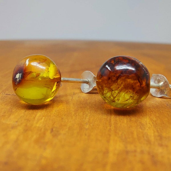 Mexican amber stud earrings / boho gemstone earrings