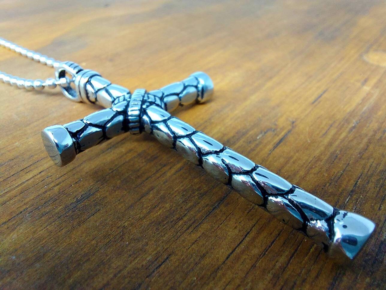 Brave Tour Men's Titanium Steel Cross Necklace, 23.6 Inch Chain