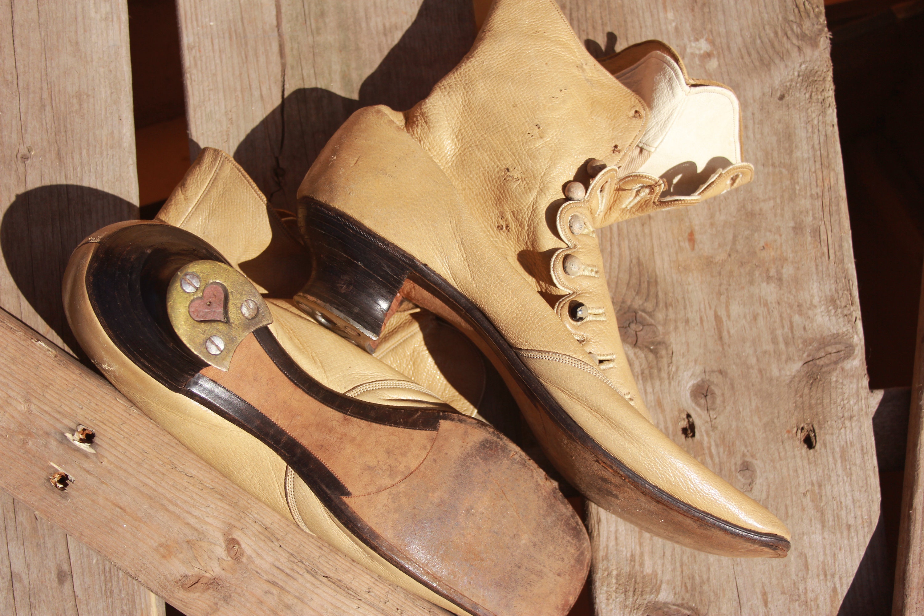 Victorian Shoe Heart Heel Plate Etsy