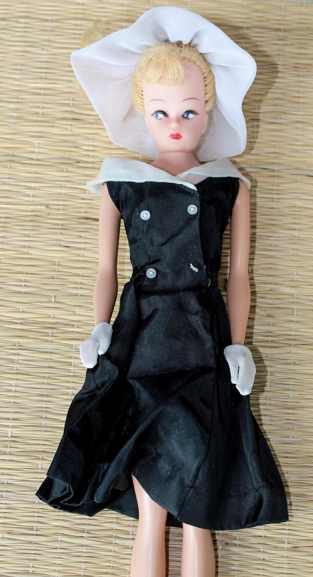 Vintage No 1 Barbie - Etsy Canada