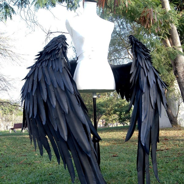 Big Black wings over the waist, cosplay wings Brand new Albedo Overlord