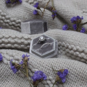 Hexagon Velvet Ring Box - double slot, Ring bearer, Engagement Ring Box, Vintage Ring Box, Luxury Ring Box - dusty gray