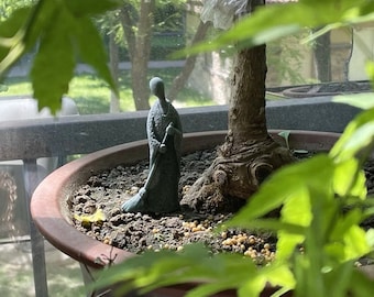 Miniatur kleiner Kehrmönch, Miniatur-Fee-Gartenzubehör, Terrarium Versorgung, Miniatur-Gartenfiguren