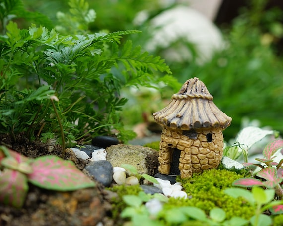 Miniature Fairy Tiny White House With Steps Fairy Garden Supplies & Accessories Terrarium Figurines