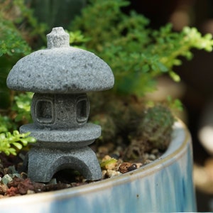 1pcs Miniature Small Round Pagoda Lantern  Fairy Garden / Fish Tank Accessories,