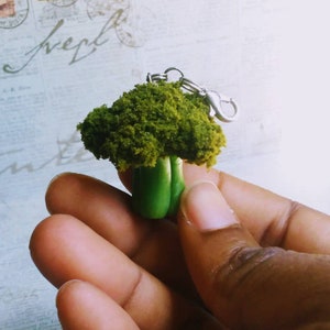 Broccoli earrings image 2