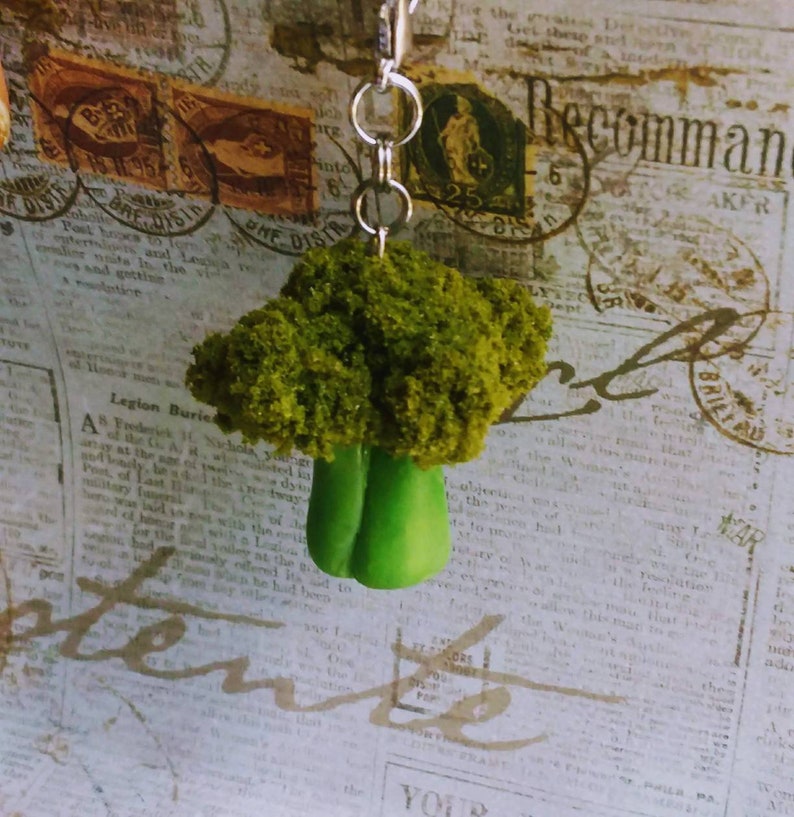 Broccoli earrings image 4