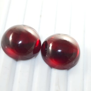 AAA Quality Synthetic Lab Created Dark Red Garnet 3mm to 20mm Plain Flat Back Round Hand Polished Cabochon Gemstone,1pcs