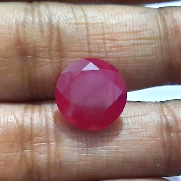 AAA-Labor erstellter synthetischer Korund-Opaque-Rubin-Edelstein 4 mm-15 mm, Stein für Schmuck, 1Stk