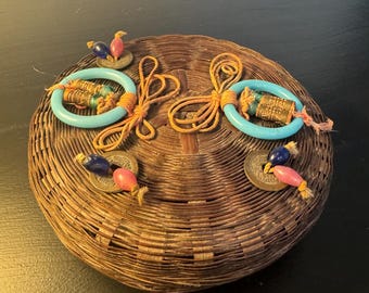 Antique Chinese Sewing Basket – Hand-Woven Bamboo, Coins, Peking Glass Beads