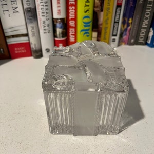 Crystal box, German hand cut lead crystal box with lid