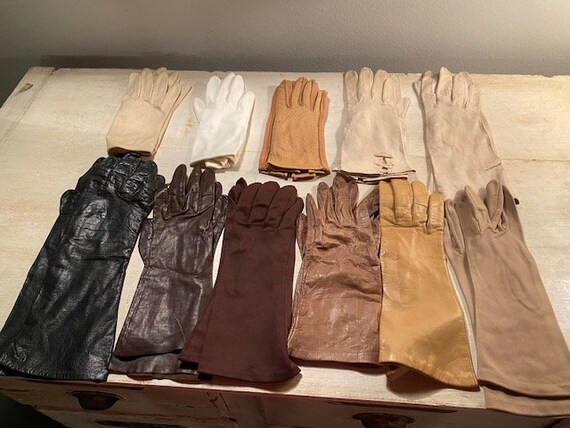 Vintage women's gloves/vintage leather gloves/1950