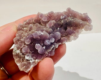 Natural Grape Agate Cluster | Natural Beauty and Serene Energy 27 Grams