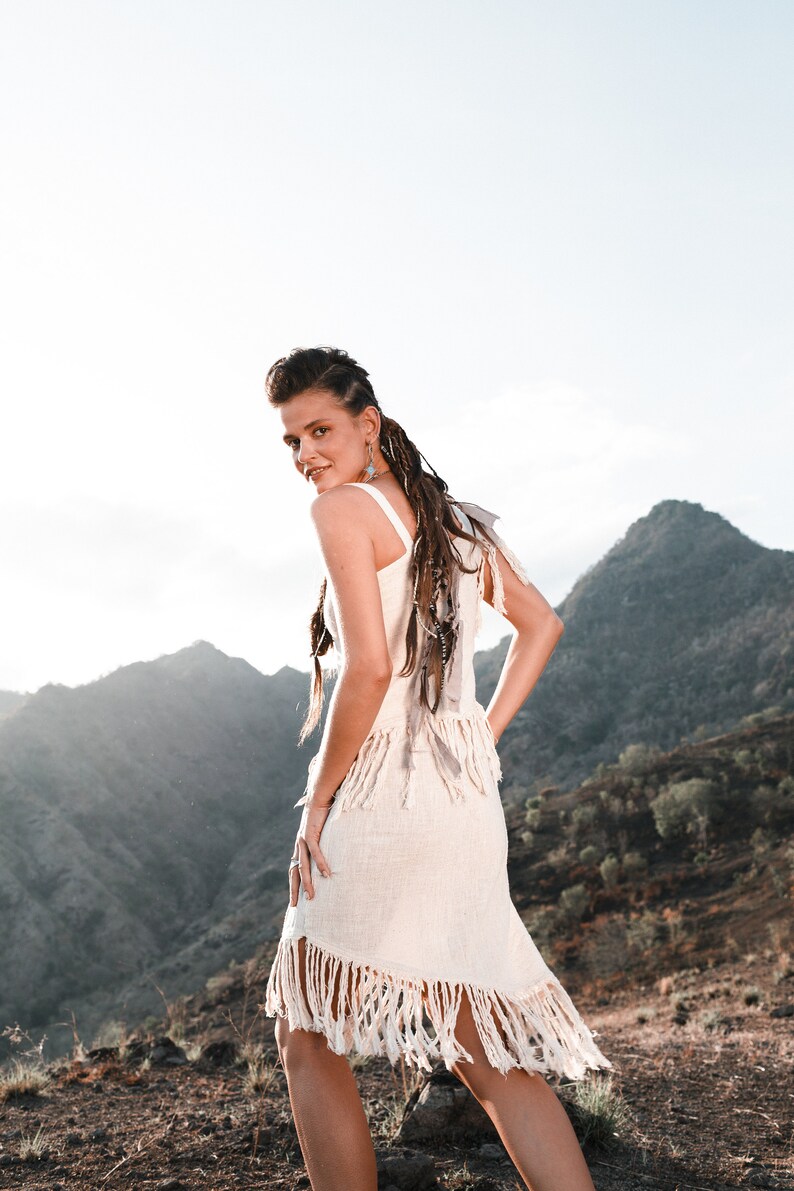Boho Mini Short Wedding Dress with Fringe Details for a Unique and Free-Spirited Look