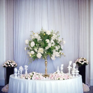 Wedding Flower Ball,Table Flower Arrangement,Wedding Centerpiece,Flower Ball Decor,Table Centerpiece,Bridal Shower Aisle Runner Flower