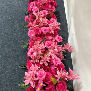 Hot Pink Rose Floral Garland,Wedding Flower Runner,Table Flower Runner,Wedding Flower Row,Fake Floral Arrangement Wedding,Flower Arch Decor