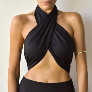 Organic bamboo cotton halter wrap top, handmade versatile crop top imagem 1