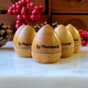 Luxe Lipbalm Vanilla Mint Cocoabutter in La Pharmacie Acorn!