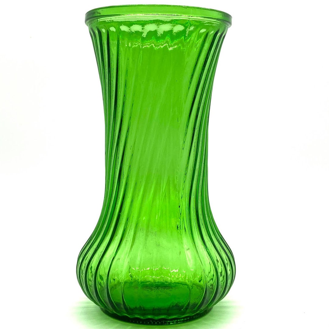 Vintage Green Hoosier Glass Vase Ribbed Texture 8.5 Tall Etsy