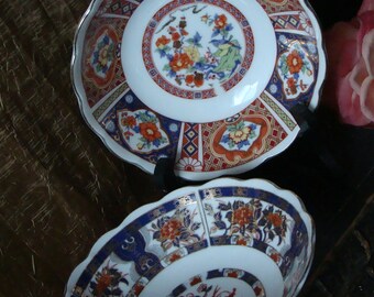 Vintage 1960 Red and blue porcelain traditional Asian decor, Soup Bowls pair, B1
