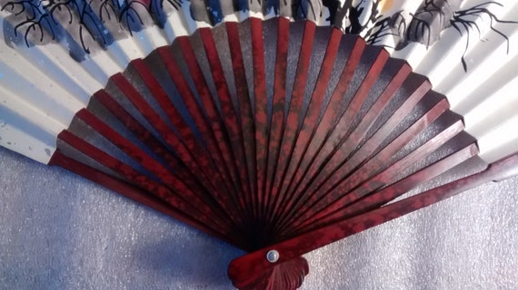 Vintage hand fan, Chinese Hand Painted Fan with c… - image 5