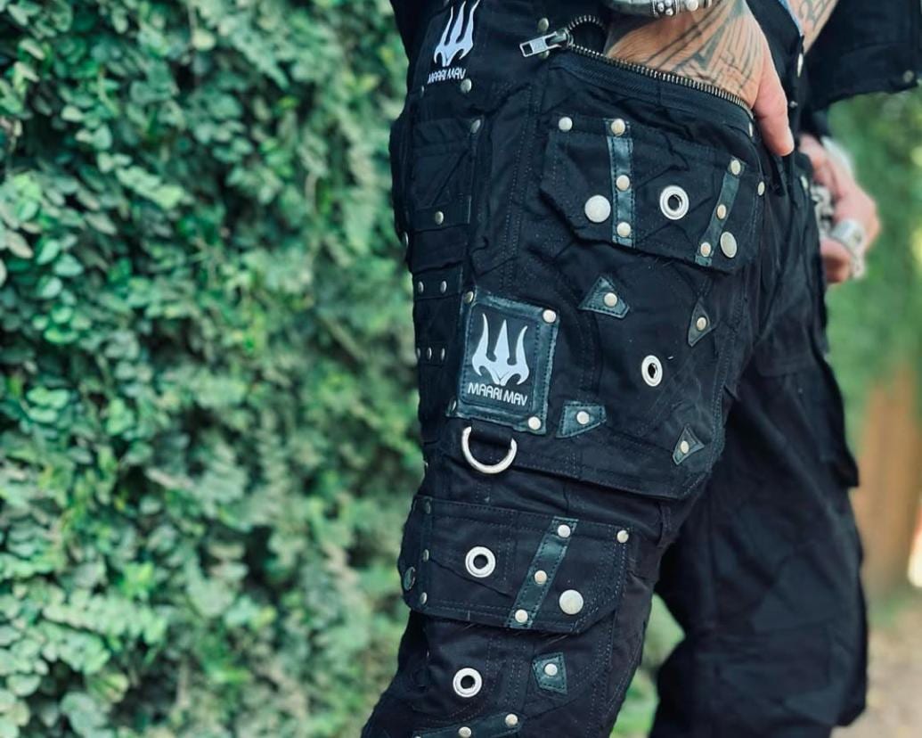 パンツ archive goa gimmick parachute cargopants goa | Pants | Goa Parachute Cargos W Suspenders | Poshmark