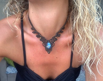 Labradorite Macrame Choker: Brown Leaf Pendant Necklace, labradorite gemstone jewelry, naturalstone bohemian tiara