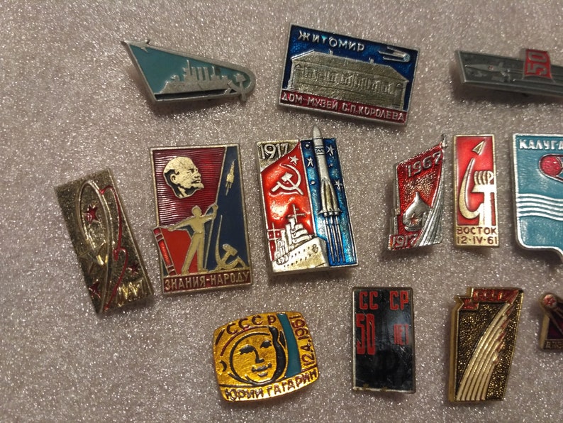 Space theme Set of 16 Soviet vintage pin badges Vostok Sputnik moon rover Baikonur made in USSR Mars 1970s
