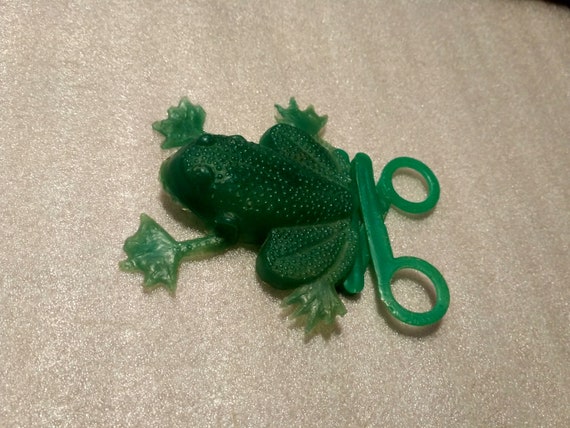 hopping frog toy